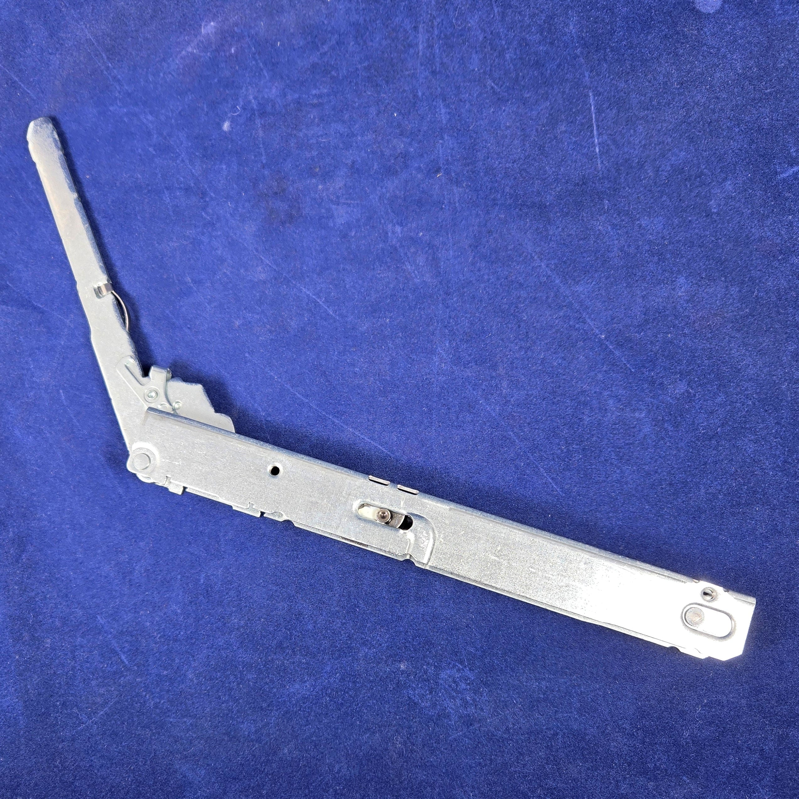 Left or Right hand door hinge for Bosch ovens - 12028763