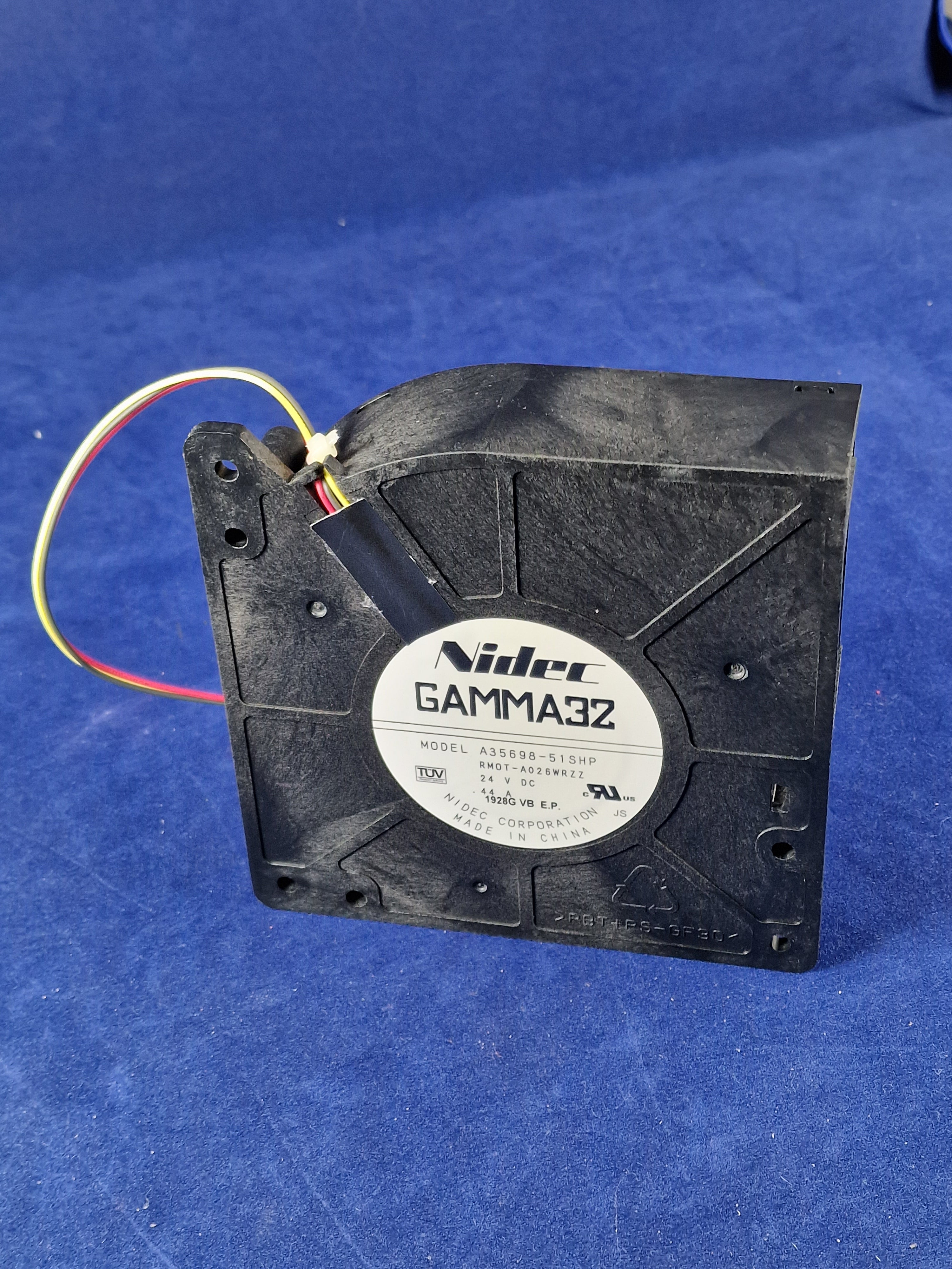 Sharp R1900M microwave oven Cooling fan motor - RMOT-A026WRZZ