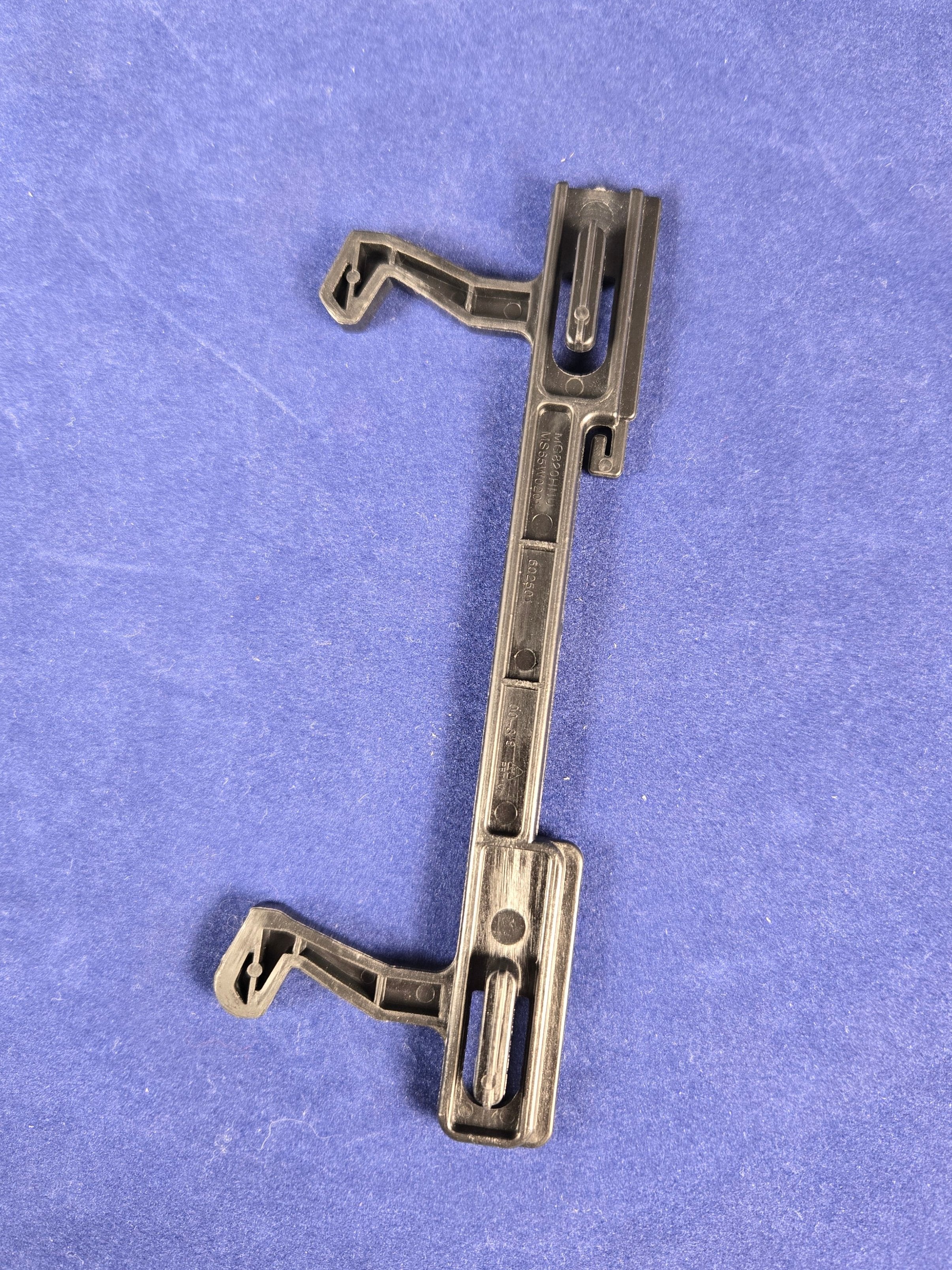 Bosch BFL523MB0B and BFL523MS0B Microwave Door Latch Hooks - 10006098