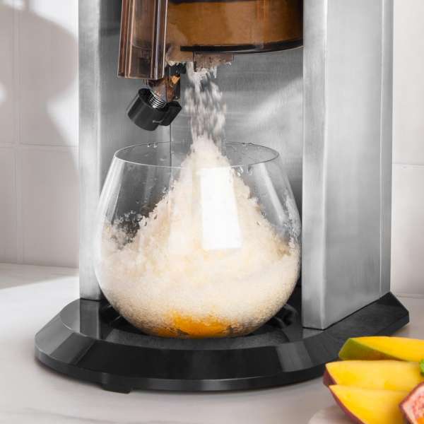 Gastroback Design Ice Shaver - 62905 Prepare homemade slush ice, cocktails, drinks and refreshing desserts or ice creations quickly and easily