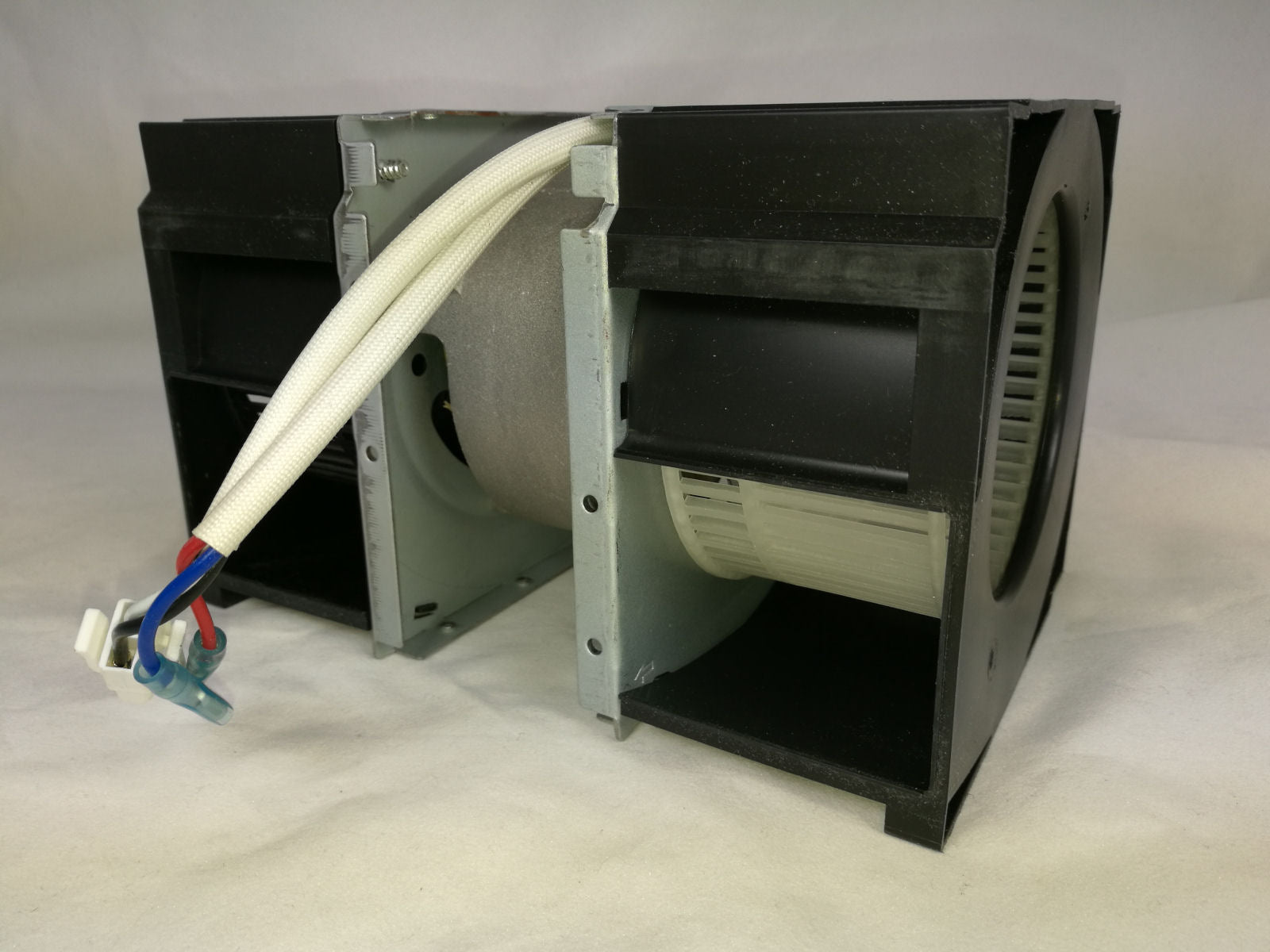 Samsung Cooling fan assembly DE31-10180A