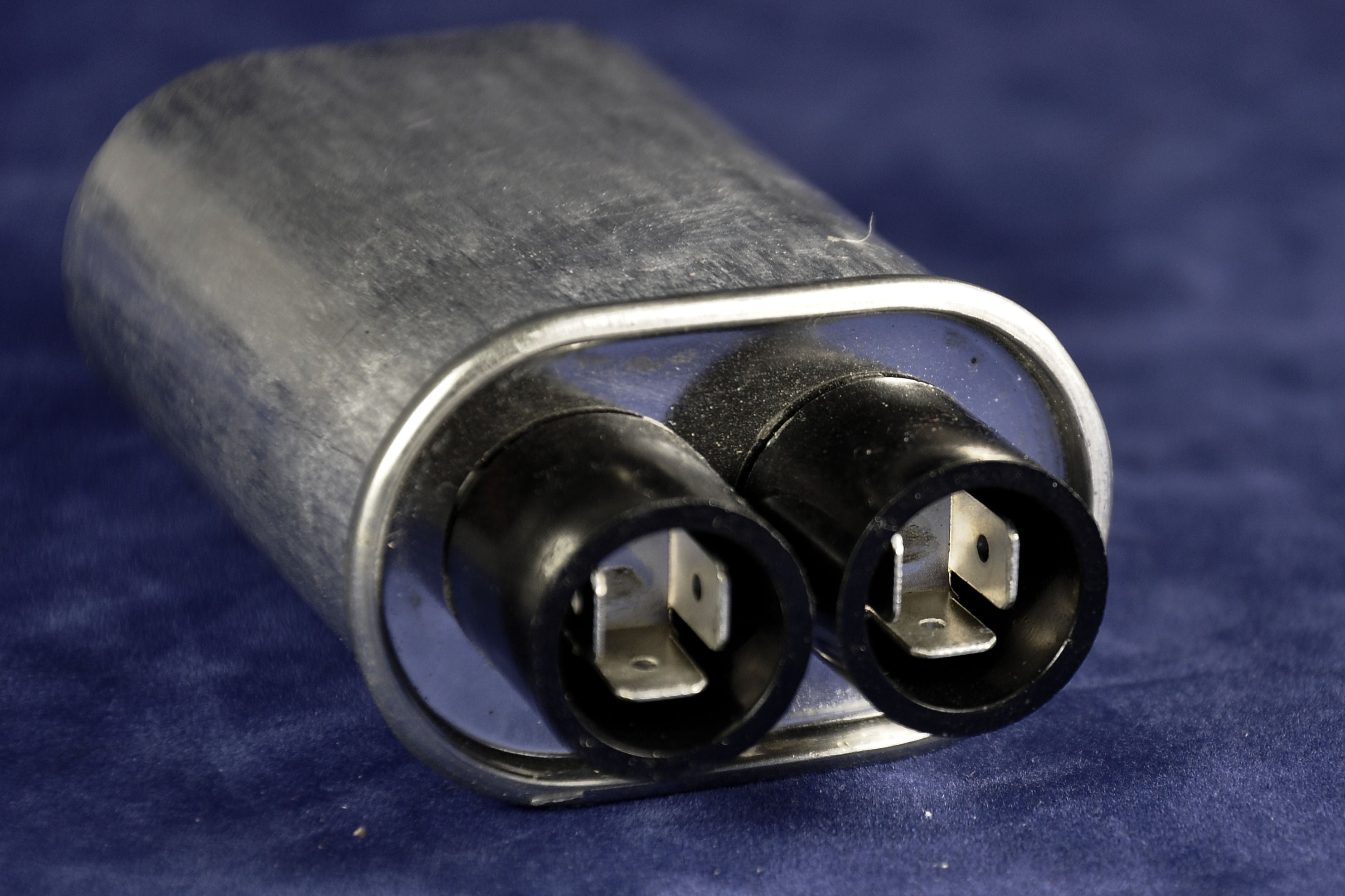 AEG MBB1756SEM 0.91F Capacitor- 4055015665