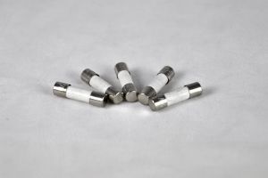 thumbnail image 2 of Bussmann SC-15 Fuses - Pack Of 5 Basic Protection Current Limiting Fuses 2 of 11