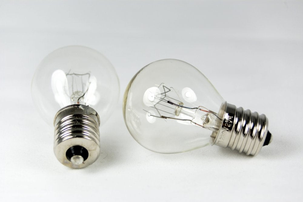 Oven bulbs, E17 base, 125 Volts, 25 Watts, globe style. (Pack of 2)