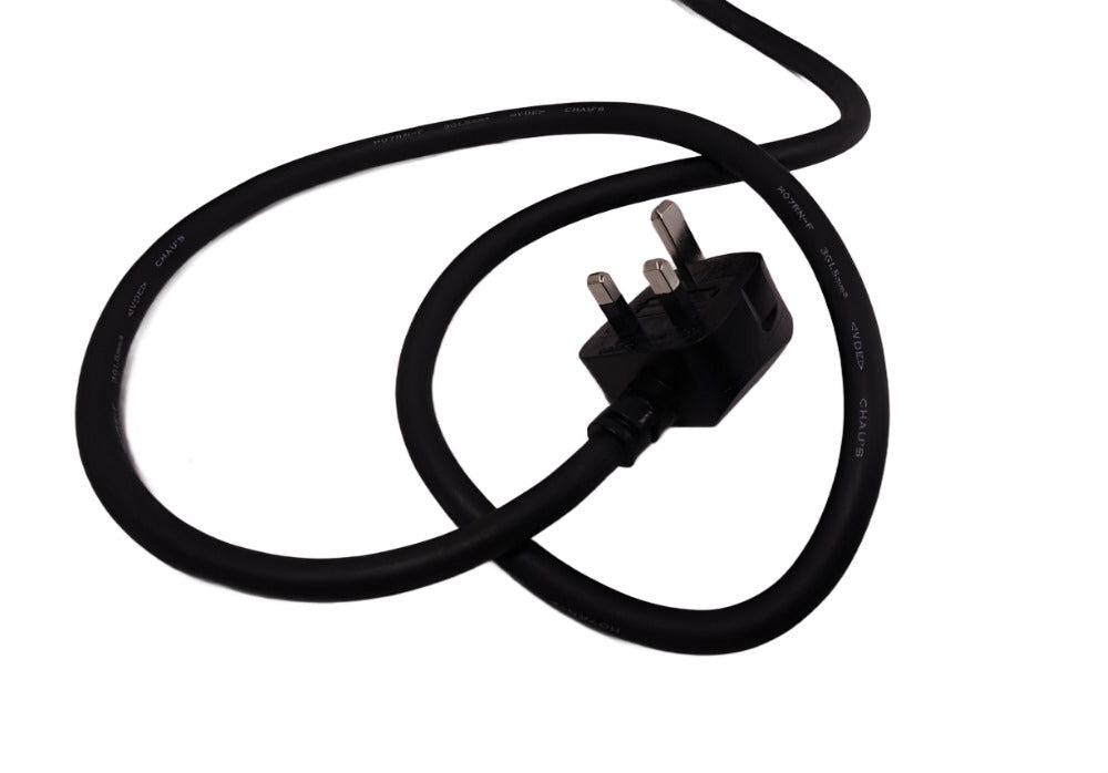 Sharp R-22AT Mains lead with fitted UK plug