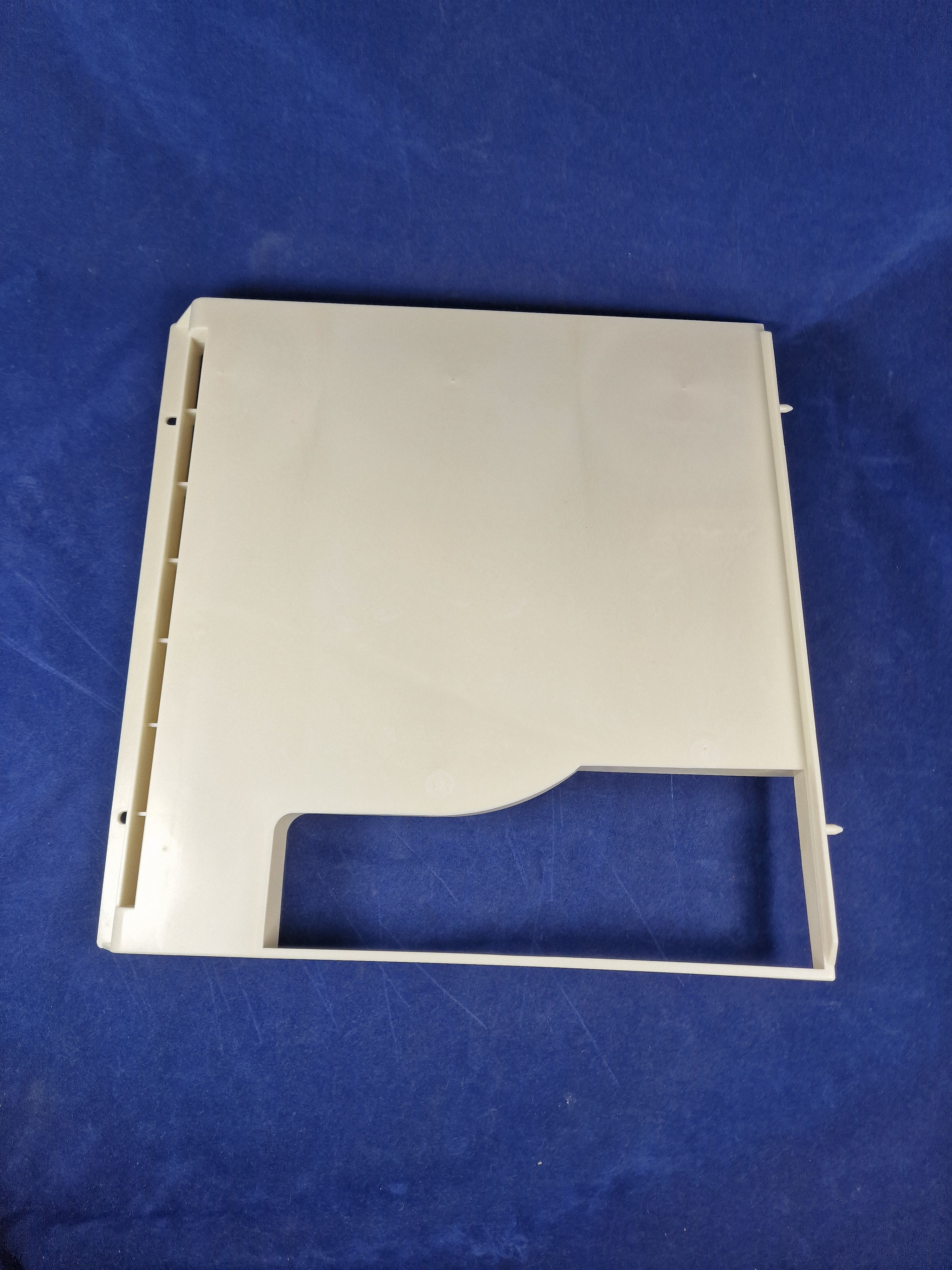 Stirrer cover assembly (Plastic roof insert) for Sharp commercial microwave ovens - PCOVPA363WRFZ