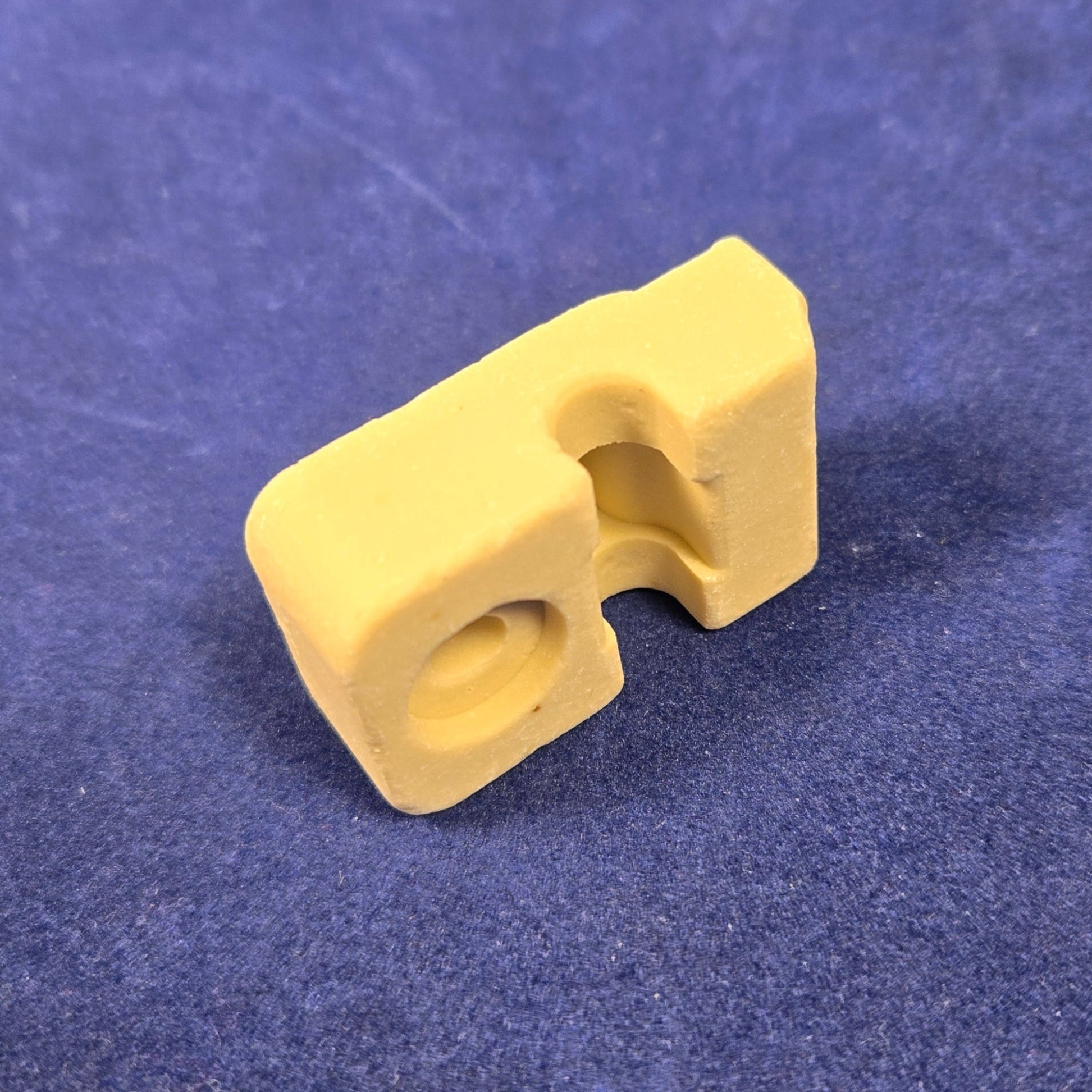 Panasonic Breadmaker  Ceramic heater support - ADE09-176