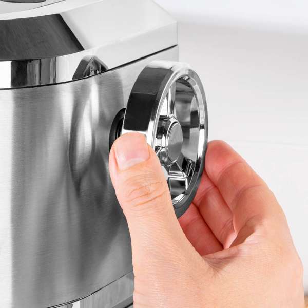 Gastroback Design Ice Shaver -  62905 Prepare homemade slush ice, cocktails, drinks and refreshing desserts or ice creations quickly and easily