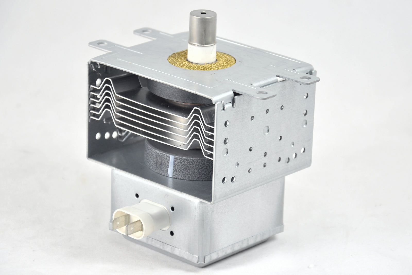 Magnetron for Panasonic NE-1027 & Panasonic NE-1037 2M244-M6