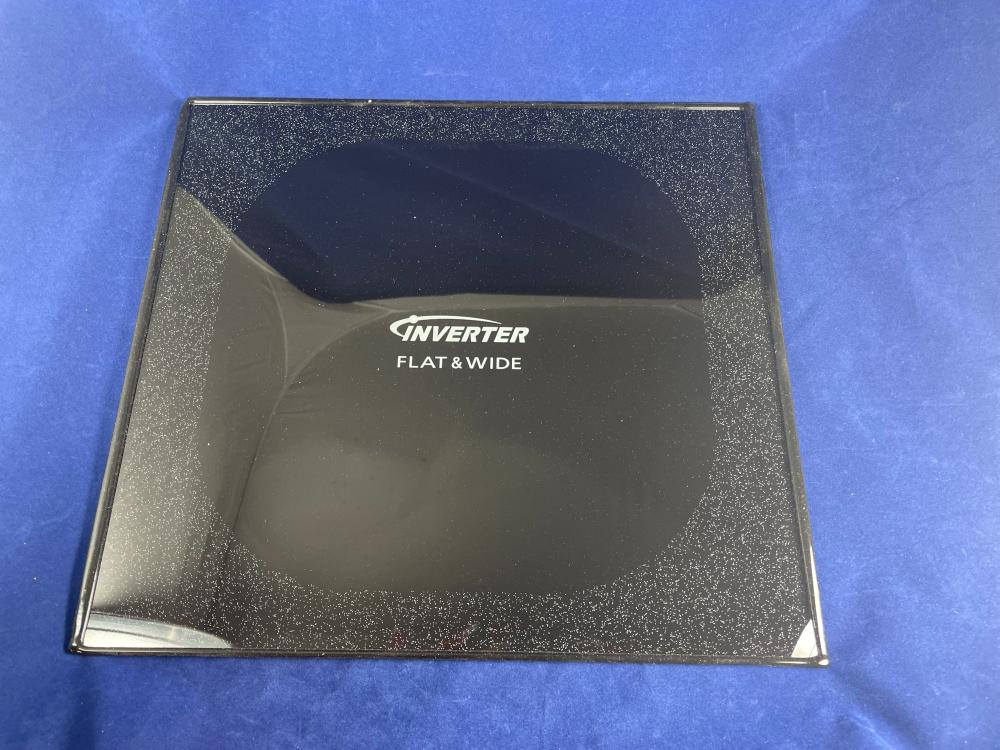 Panasonic NNSF464M Microwave Flat Table