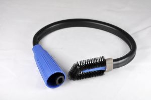 Universal vacuum cleaner nozzle